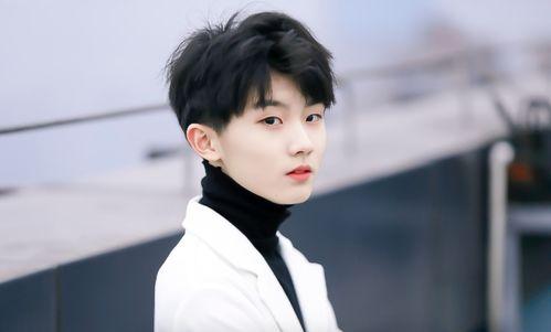 吃瓜娱乐马嘉祺,吃瓜娱乐背后的明星成长之路